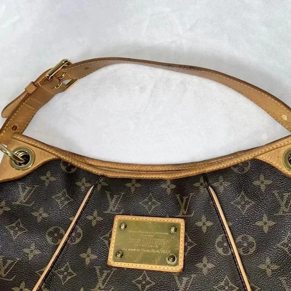 Louis Vuitton Galliera  PM monogram canvas - Picture 12 of 16